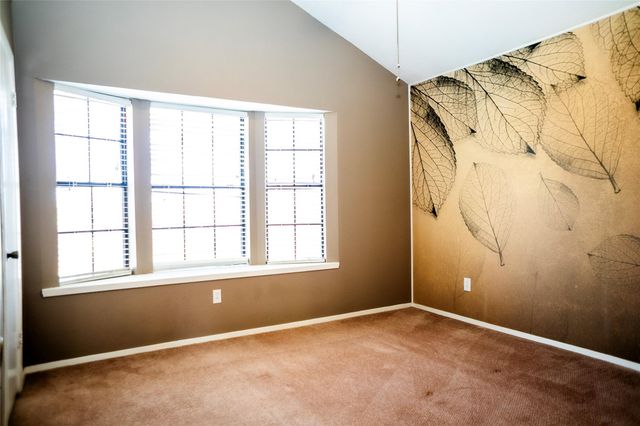 11901 Swearingen DR 18-D, Austin, TX 78758