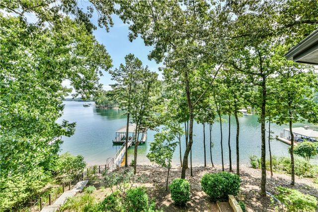 8 Sail Maker Court, Salem, SC 29676