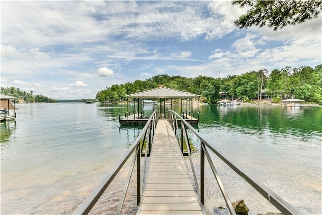 8 Sail Maker Court, Salem, SC 29676