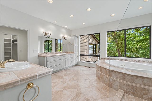 8 Sail Maker Court, Salem, SC 29676