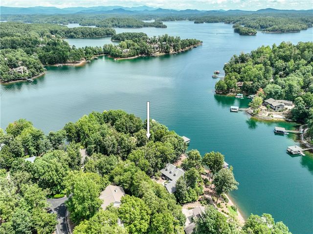 8 Sail Maker Court, Salem, SC 29676
