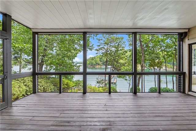 8 Sail Maker Court, Salem, SC 29676