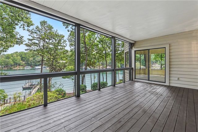 8 Sail Maker Court, Salem, SC 29676