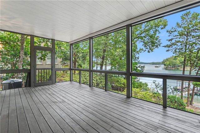 8 Sail Maker Court, Salem, SC 29676