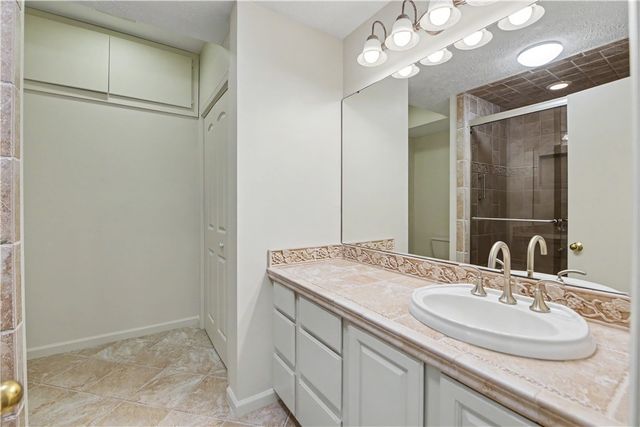 8 Sail Maker Court, Salem, SC 29676