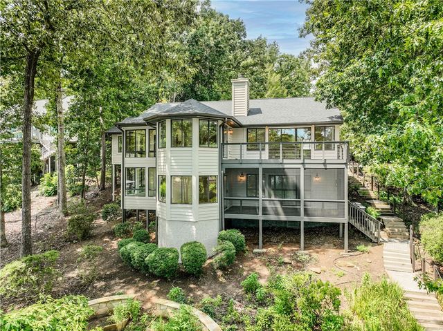 8 Sail Maker Court, Salem, SC 29676