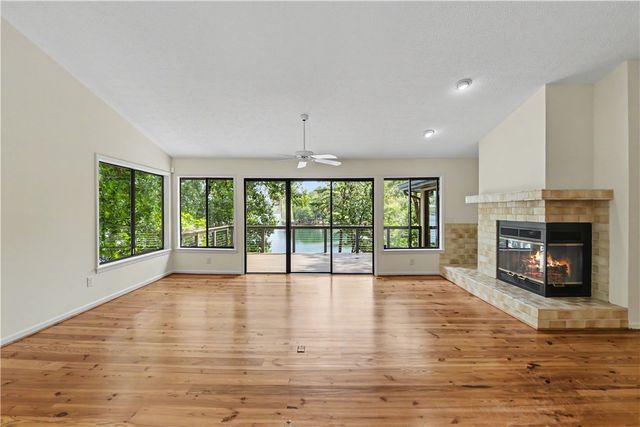 8 Sail Maker Court, Salem, SC 29676