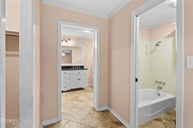 6095 Keithville Springridge Road, Keithville, LA 71047