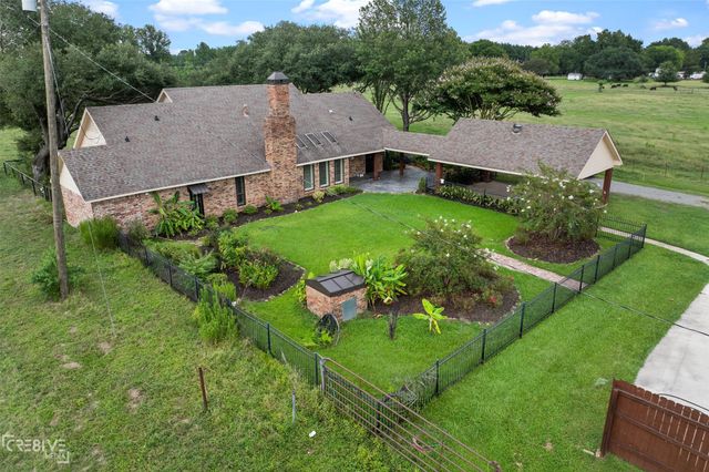 6095 Keithville Springridge Road, Keithville, LA 71047