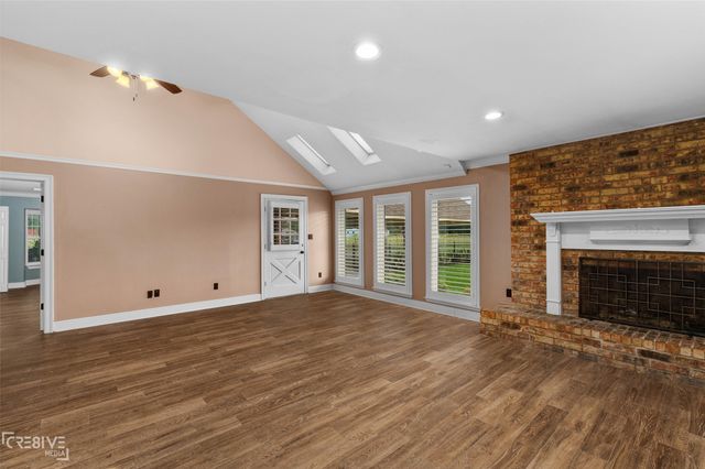 6095 Keithville Springridge Road, Keithville, LA 71047