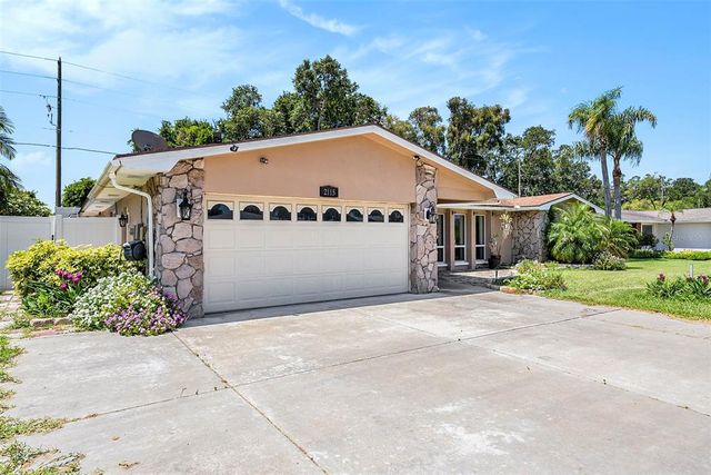 2115 SEAGULL DRIVE, Clearwater, FL 33764