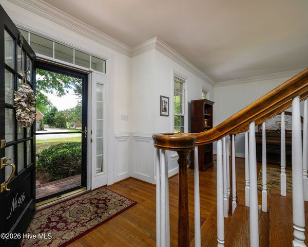 906 Leeward Drive, New Bern, NC 28562