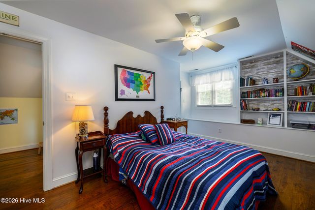 906 Leeward Drive, New Bern, NC 28562