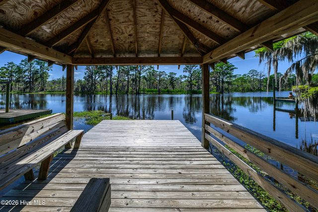 906 Leeward Drive, New Bern, NC 28562