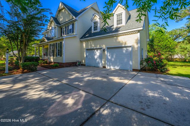 906 Leeward Drive, New Bern, NC 28562