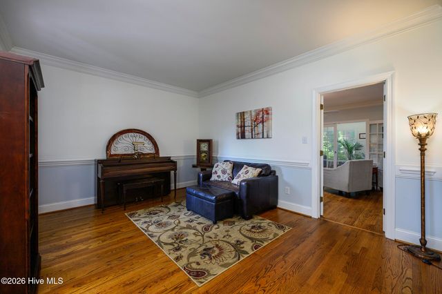 906 Leeward Drive, New Bern, NC 28562