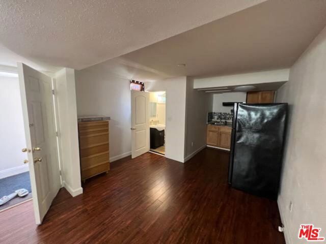 3941 2nd Avenue, Los Angeles, CA 90008