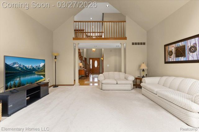 56688 Portsmouth Drive, Shelby Charter Township, MI 48316