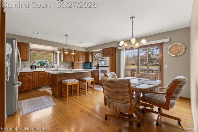 56688 Portsmouth Drive, Shelby Charter Township, MI 48316