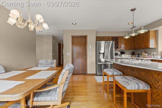 56688 Portsmouth Drive, Shelby Charter Township, MI 48316