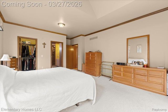 56688 Portsmouth Drive, Shelby Charter Township, MI 48316