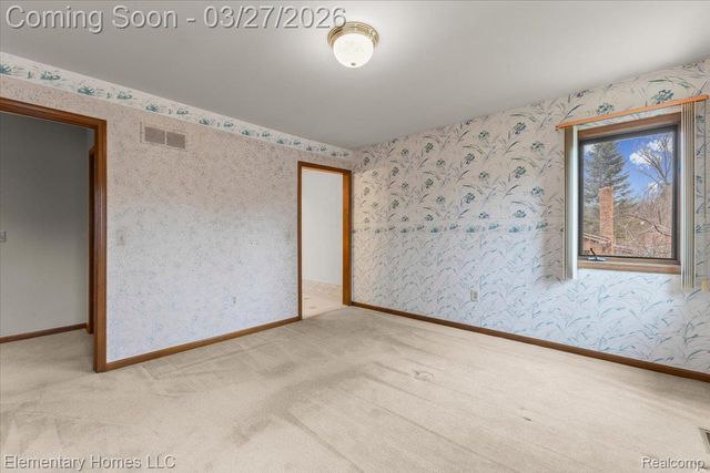 56688 Portsmouth Drive, Shelby Charter Township, MI 48316