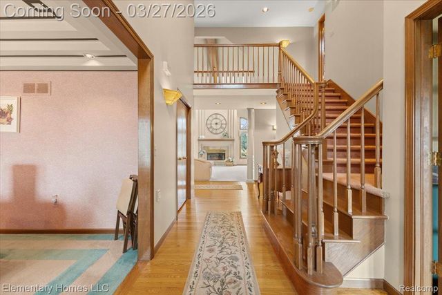 56688 Portsmouth Drive, Shelby Charter Township, MI 48316