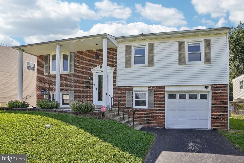 11 CHIMING RD, NEW CASTLE, DE 19720 — photo 2
