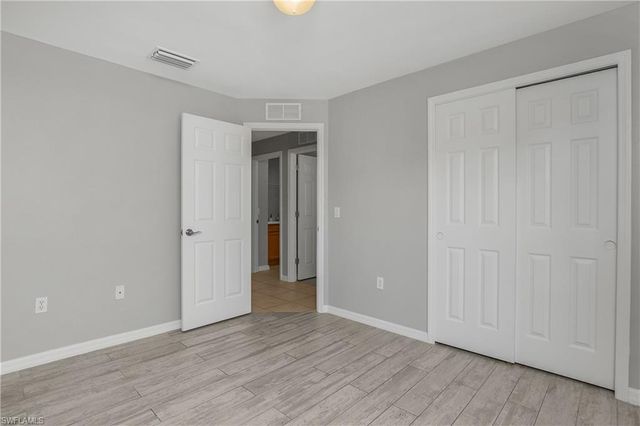 2022 Fairmont LN, Naples, FL 34120