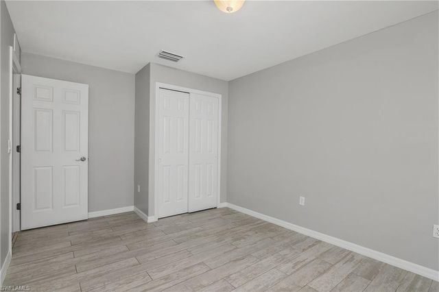 2022 Fairmont LN, Naples, FL 34120