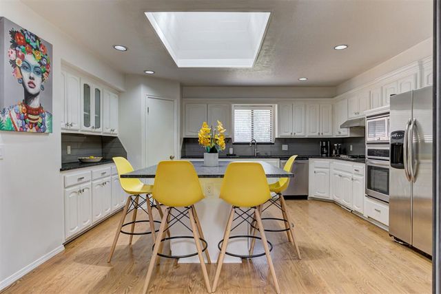 2109 Brookwood Place, Edmond, OK 73034