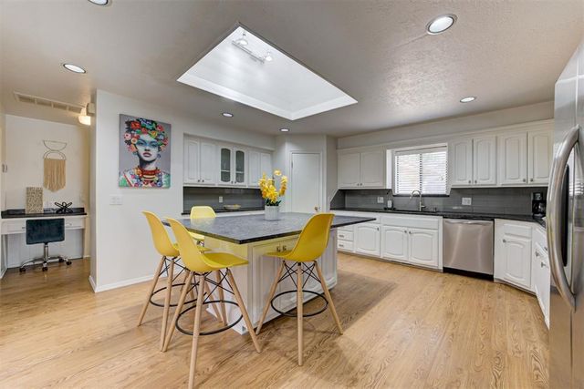 2109 Brookwood Place, Edmond, OK 73034