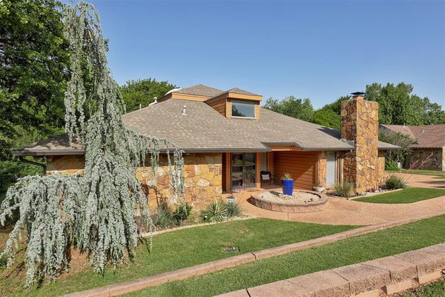 2109 Brookwood Place, Edmond, OK 73034