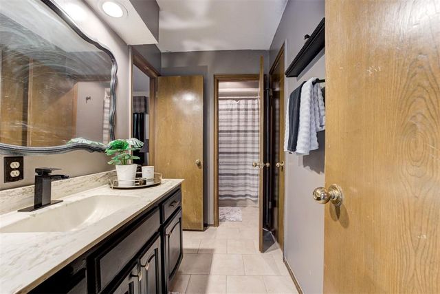 2109 Brookwood Place, Edmond, OK 73034
