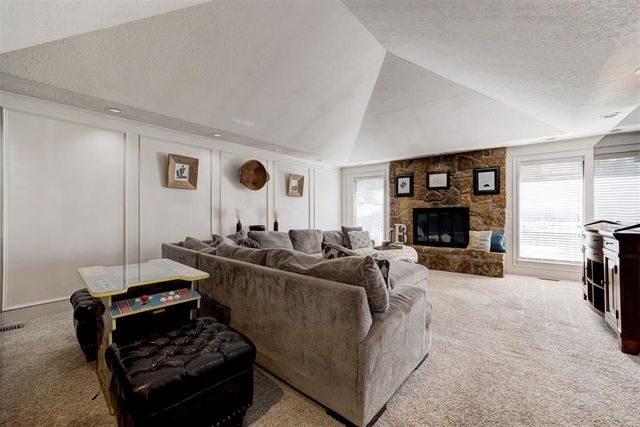 2109 Brookwood Place, Edmond, OK 73034