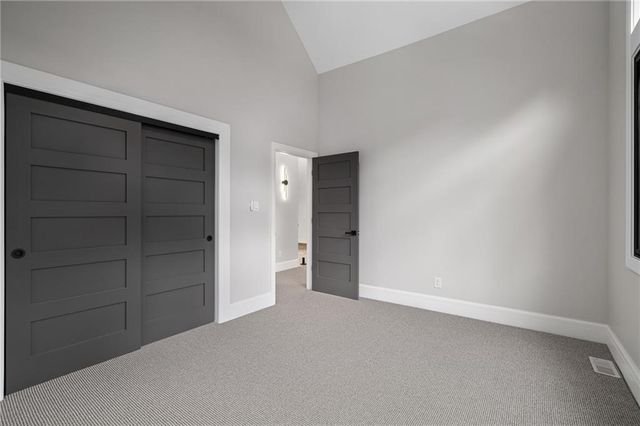 5443 Pawnee Lane, Fairway, KS 66205