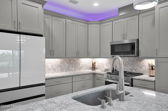 825 Margaritaville Avenue, Daytona Beach, FL 32124