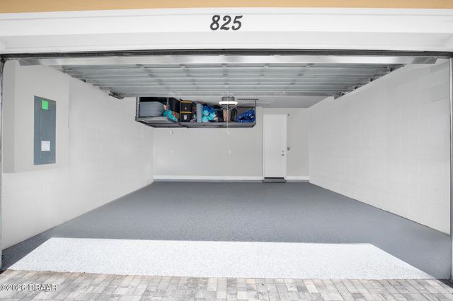 825 Margaritaville Avenue, Daytona Beach, FL 32124