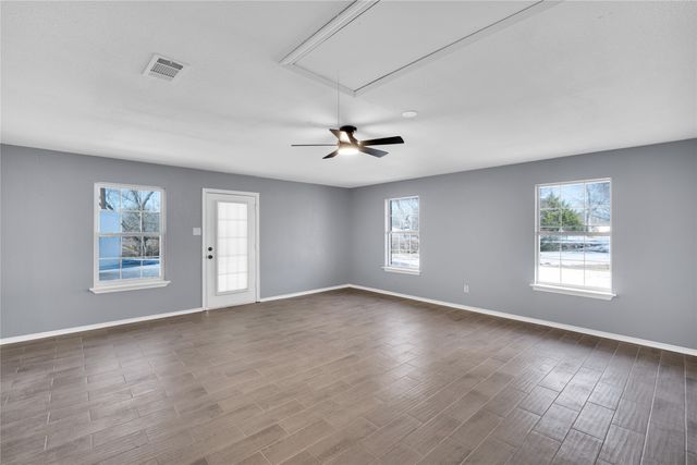 100 Otter, Waxahachie, TX 75165