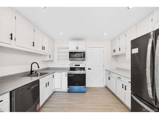 2600 S King St, Denver, CO 80219