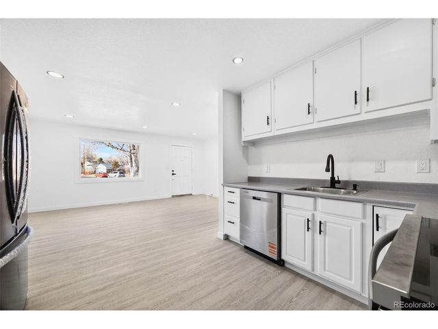 2600 S King St, Denver, CO 80219