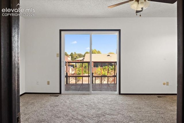 208 Starlite Drive, Pueblo, CO 81005