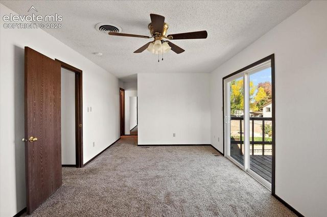 208 Starlite Drive, Pueblo, CO 81005