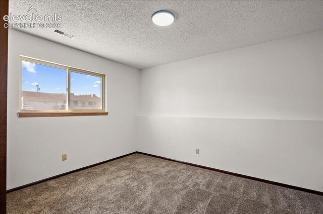 208 Starlite Drive, Pueblo, CO 81005