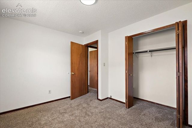 208 Starlite Drive, Pueblo, CO 81005
