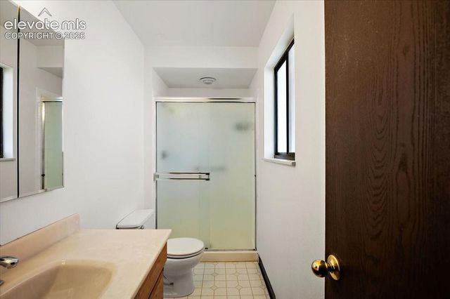 208 Starlite Drive, Pueblo, CO 81005