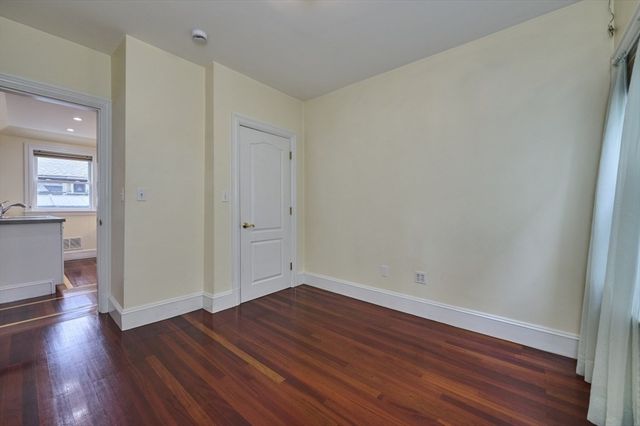 103 Grant St 1, Somerville, MA 02145