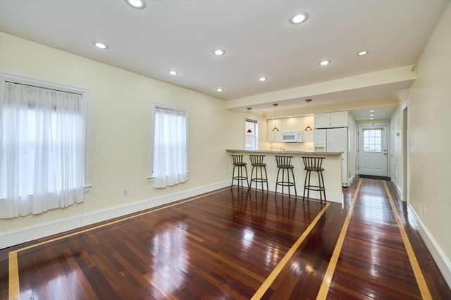103 Grant St 1, Somerville, MA 02145
