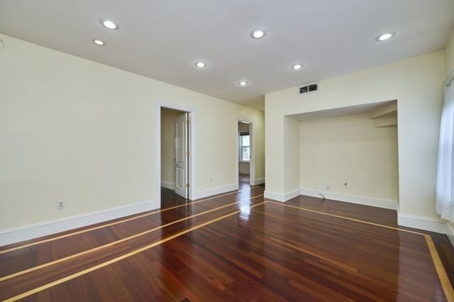 103 Grant St 1, Somerville, MA 02145