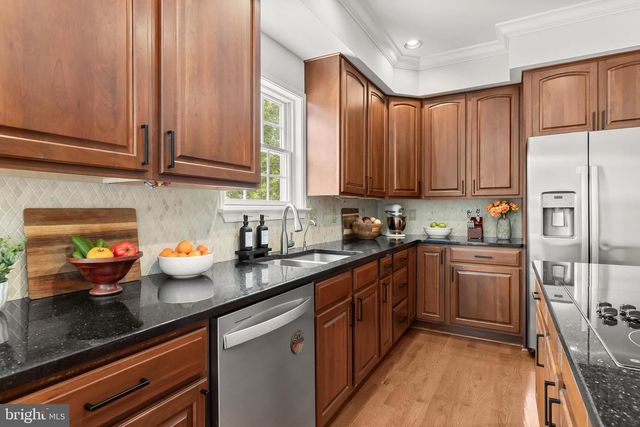 16 FARM RIDGE CT, Baldwin, MD 21013